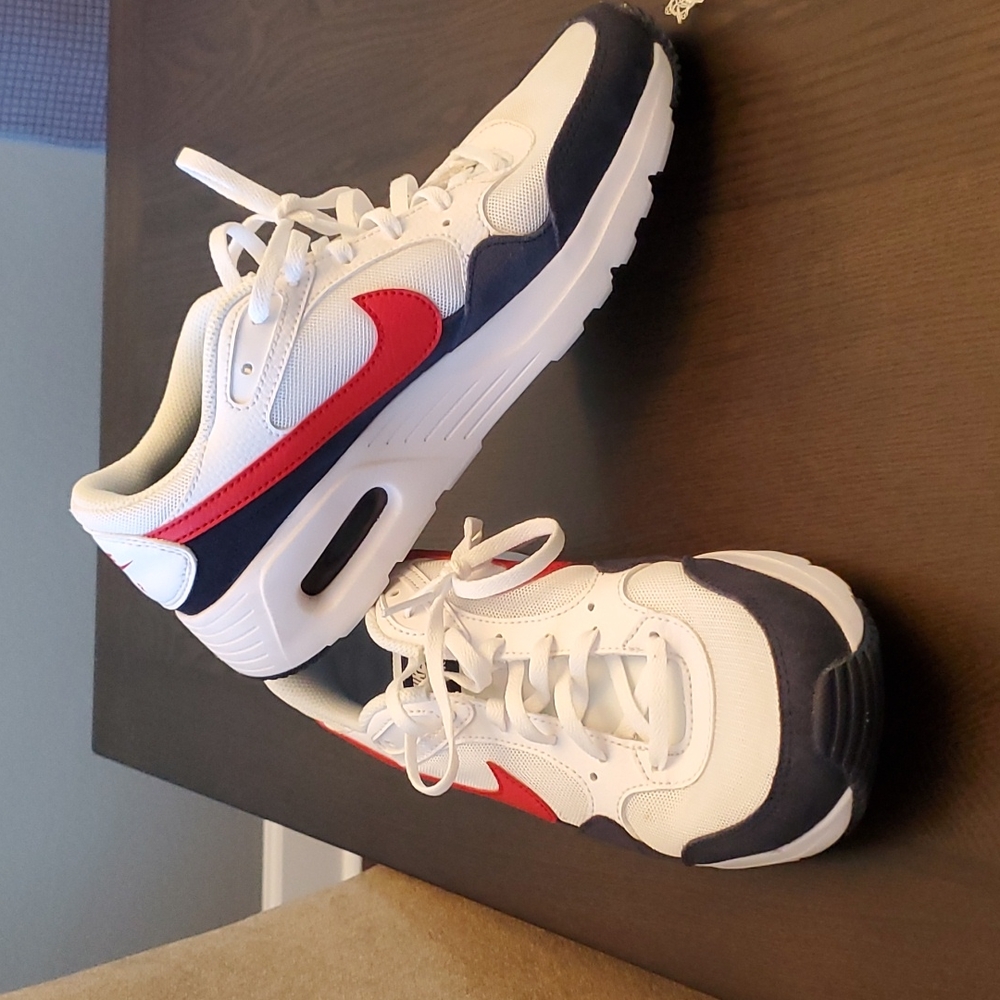 Nike Air Tennis Shoes 6.5Y
